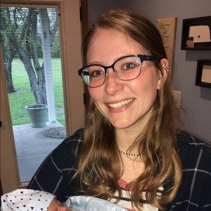 Meet your Posher, Alyssa